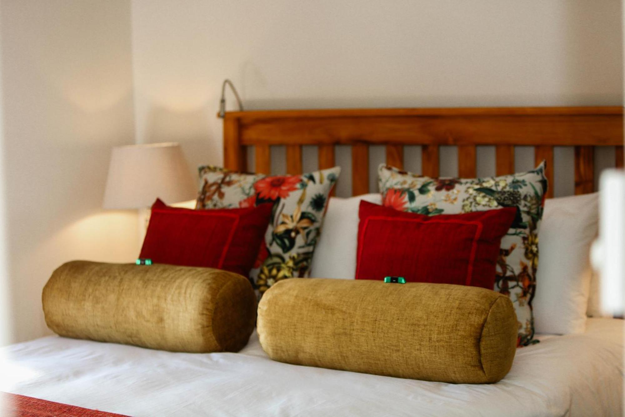 MontMartre Chalets&Guest House Franschhoek Extérieur photo